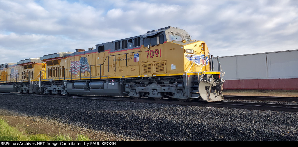 UP 7091 and UP 7089 The UP Fresno Local.